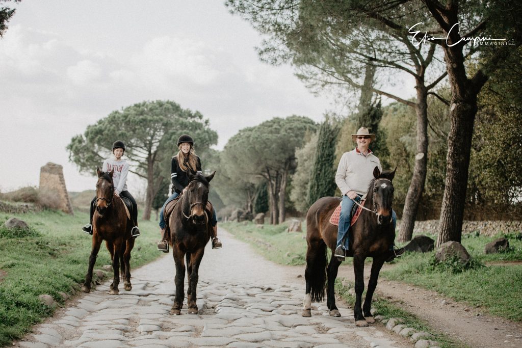 Choose an horseback riding tour in Rome Horseback riding ancient rome
